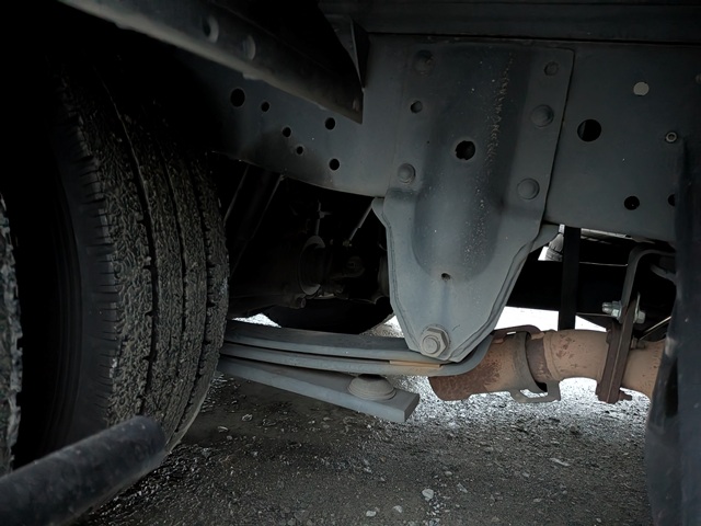 いすゞ ｴﾙﾌ ｱﾙﾐﾊﾞﾝ 標準 10尺 ｽﾑｰｻｰEx 車両総重量5ｔ未満12