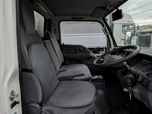 いすゞ ｴﾙﾌ ｱﾙﾐﾊﾞﾝ 標準 10尺 ｽﾑｰｻｰEx 車両総重量5ｔ未満13