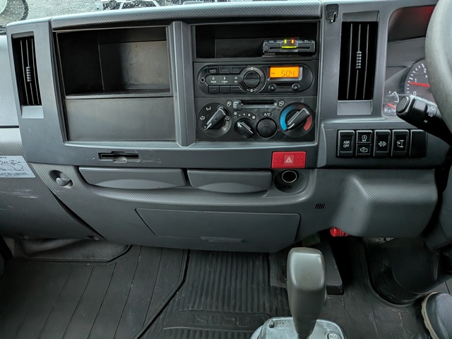 いすゞ ｴﾙﾌ ｱﾙﾐﾊﾞﾝ 標準 10尺 ｽﾑｰｻｰEx 車両総重量5ｔ未満14