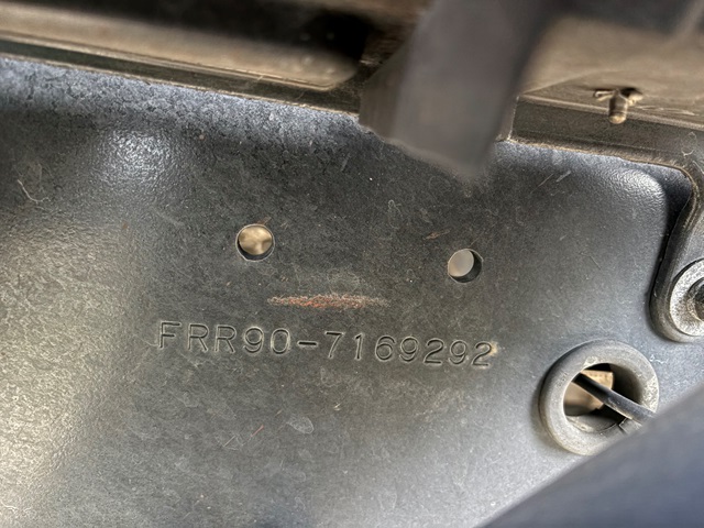 いすゞ ﾌｫｰﾜｰﾄﾞ 格納ﾊﾟﾜｰｹﾞｰﾄ付きｱﾙﾐｳｲﾝｸﾞ ﾜｲﾄﾞ ﾘｰﾌｻｽ 6MT 214千㎞17