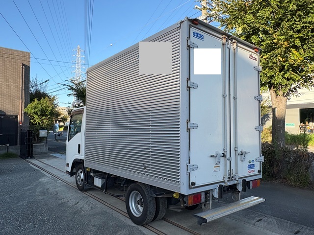いすゞ ｴﾙﾌ ｱﾙﾐﾊﾞﾝ 標準 10尺 5MT 車検付き(令和8年3月16日)4