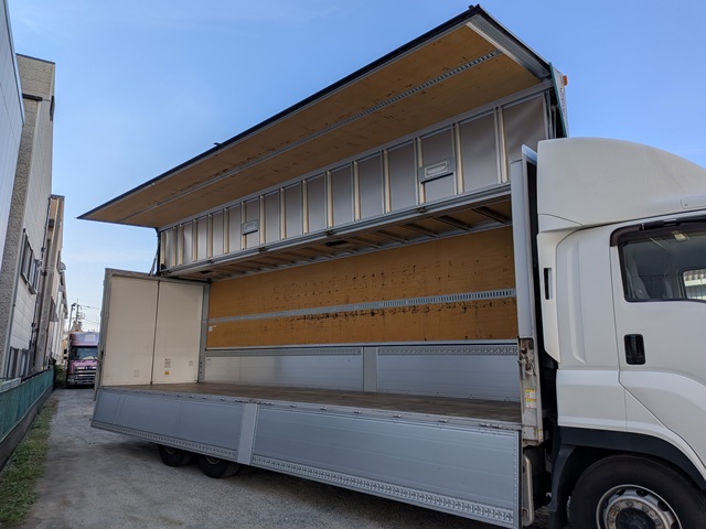 近日入庫予定！いすゞ ｷﾞｶﾞ ｱﾙﾐｳｲﾝｸﾞ 7MT 365千㎞ 車検付き(令和8年3月6日)6