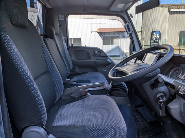 いすゞ ｴﾙﾌ 平ﾎﾞﾃﾞｨ 4ﾅﾝﾊﾞｰ ﾌﾙﾌﾗｯﾄﾛｰ 6MT ｶｽﾀﾑ12