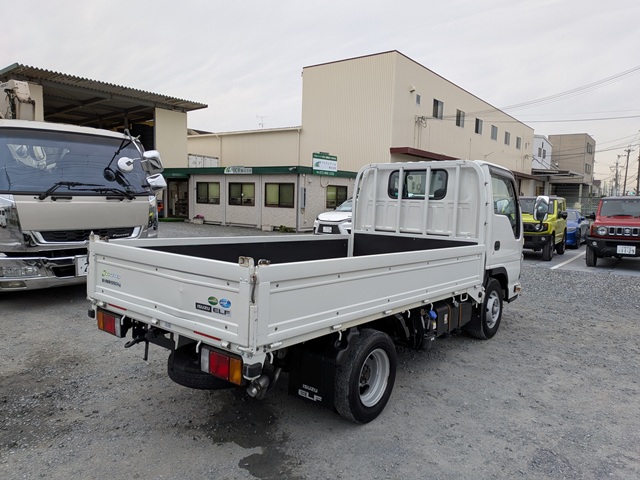 いすゞｴﾙﾌ 平ﾎﾞﾃﾞｨ 4ﾅﾝﾊﾞｰ ﾌﾗｯﾄﾛｰ 5MT 最大積載量1550㎏2