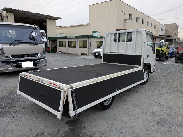 いすゞｴﾙﾌ 平ﾎﾞﾃﾞｨ 4ﾅﾝﾊﾞｰ ﾌﾗｯﾄﾛｰ 5MT 最大積載量1550㎏5