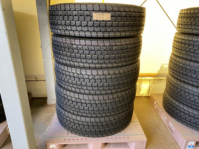 BS 295/80Ｒ22.5 Ｍ888 2023年製1