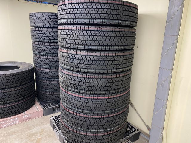 新品 BS 11R 22.5 16PR W999 2025年製1