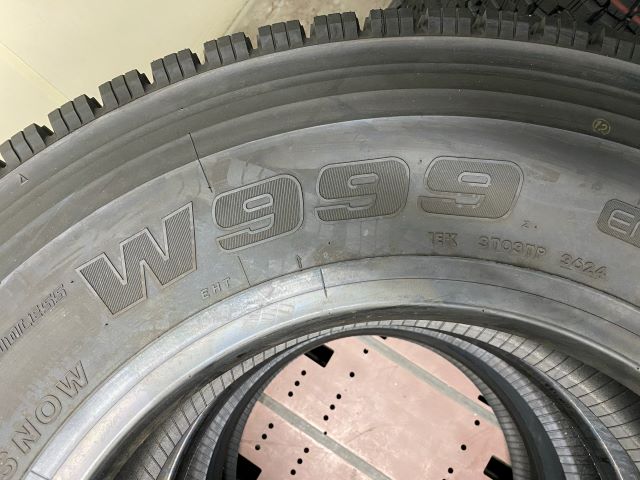 新品 BS 11R 22.5 16PR W999 2025年製4