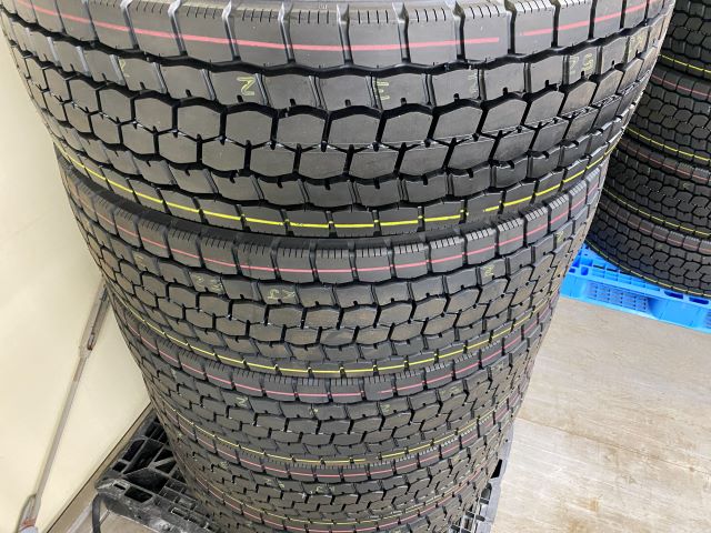 新品 BS 295/80R 22.5 M888 2025年製2