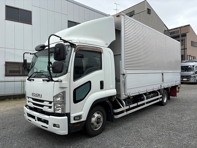 4月も買取強化してます。中古ﾄﾗｯｸ･ﾌｫｰｸﾘﾌﾄ･建機重機･新品ﾒｯｷﾊﾟｰﾂ等を買い取ります!!