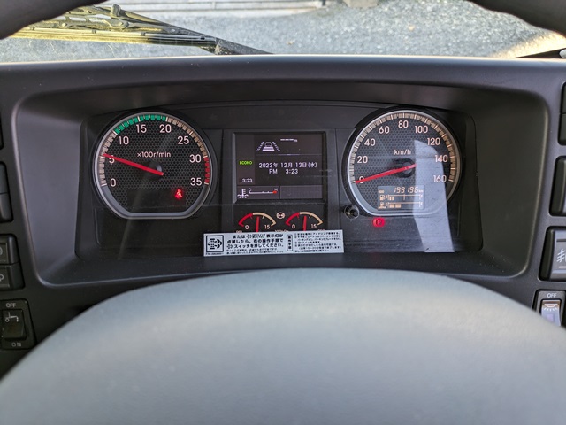 いすゞ ﾌｫﾜｰﾄﾞ ｱﾙﾐｳｲﾝｸﾞ ﾊﾈｱｹﾞPG付き ﾜｲﾄﾞ ｴｱｻｽ 6MT7