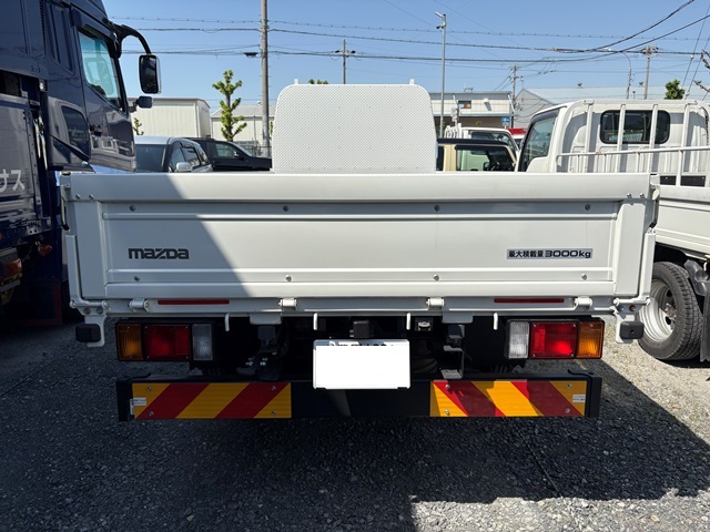 近日掲載予定！ﾏﾂﾀﾞ ﾀｲﾀﾝ(いすゞOEM) 平ﾎﾞﾃﾞｨ  標準 ﾛﾝｸﾞ ﾌﾙﾌﾗｯﾄﾛｰ 6MT4