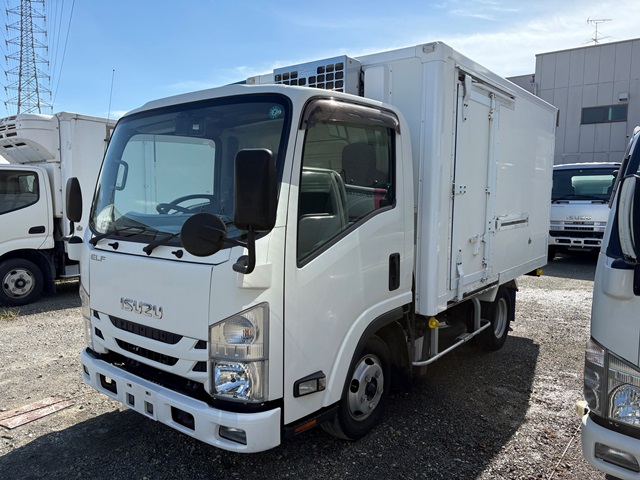 本日から営業しております！！