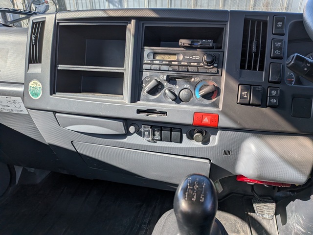 いすゞ ｴﾙﾌ ｱﾙﾐﾌﾞﾛｯｸ 標準 ﾛﾝｸﾞ ﾌﾙﾌﾗｯﾄﾛｰ 5MT GVW5t未満8