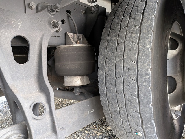 日野/ﾚﾝｼﾞｬｰ 格納PG付きｱﾙﾐｳｲﾝｸﾞ ﾊｲﾙｰﾌ ｴｱｻｽ ﾜｲﾄﾞ 6MT 107千㎞10