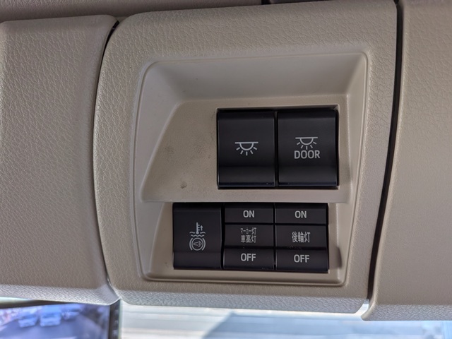 日野/ﾚﾝｼﾞｬｰ 格納PG付きｱﾙﾐｳｲﾝｸﾞ ﾊｲﾙｰﾌ ｴｱｻｽ ﾜｲﾄﾞ 6MT 107千㎞23