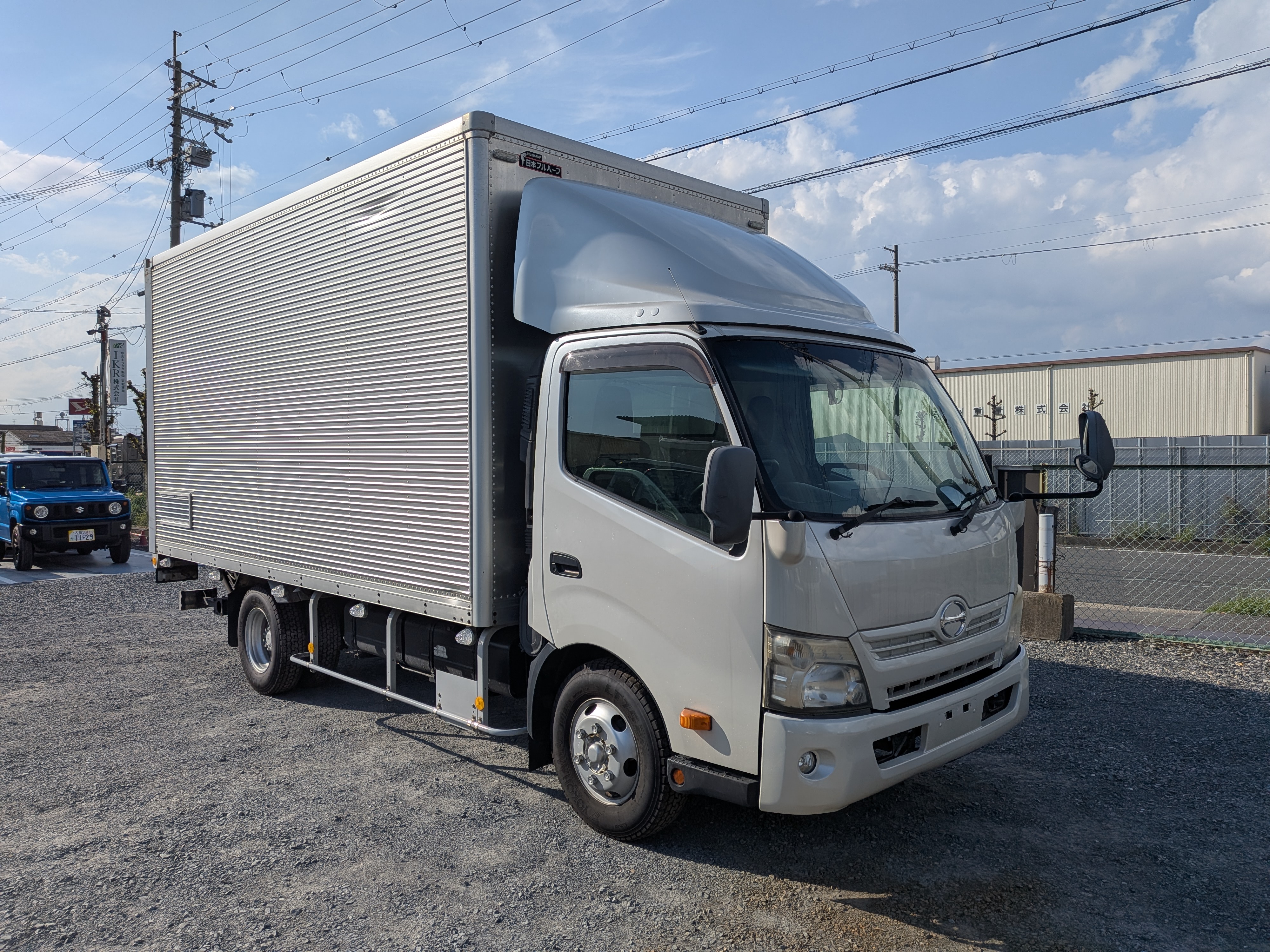 近日掲載予定！ 日野ﾃﾞﾕﾄﾛ ﾊﾈｱｹﾞPG付きｱﾙﾐﾊﾞﾝ ﾜｲﾄﾞ ﾛﾝｸﾞ 6MT3