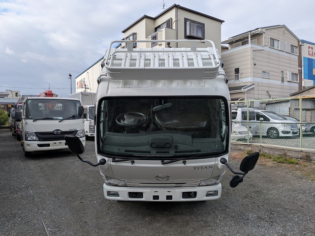 ﾏﾂﾀﾞ/ﾀｲﾀﾝ (いすゞOEM) 平ﾎﾞﾃﾞｨ 2t 4ﾅﾝﾊﾞｰ ﾌﾙﾌﾗｯﾄﾛｰ 10尺 5MT 117千㎞5