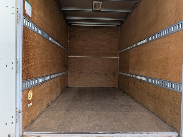 いすゞ ｴﾙﾌ ｱﾙﾐﾊﾞﾝ 標準 10尺 5MT 109千㎞7