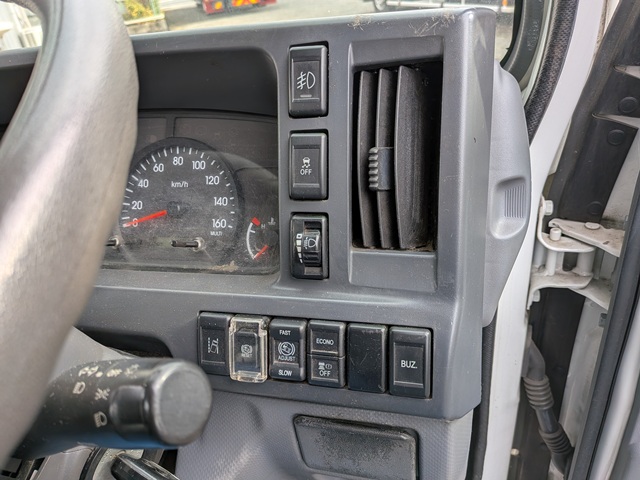 ﾏﾂﾀﾞ/ﾀｲﾀﾝ (いすゞOEM) 平ﾎﾞﾃﾞｨ 2t 4ﾅﾝﾊﾞｰ ﾌﾙﾌﾗｯﾄﾛｰ 10尺 5MT 117千㎞10