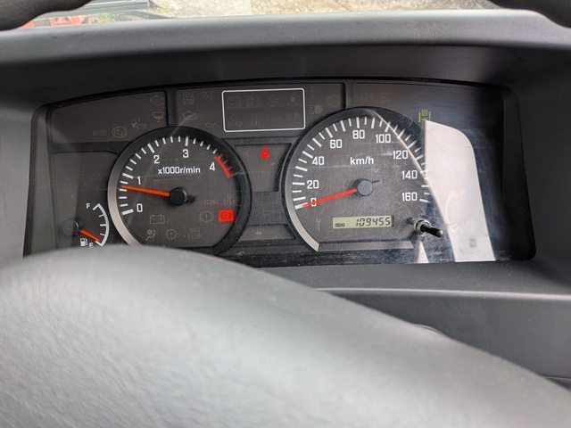 いすゞ ｴﾙﾌ ｱﾙﾐﾊﾞﾝ 標準 10尺 5MT 109千㎞11