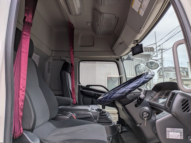 日野 ﾚﾝｼﾞｬｰ ｱﾙﾐｳｲﾝｸﾞ ﾊｲﾙｰﾌ 6MT ｴｱｻｽ10