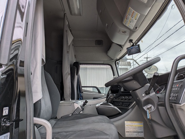 UDﾄﾗｯｸｽ ｸｵﾝ ｱﾙﾐｳｲﾝｸﾞ ﾊｲﾙｰﾌ ｴｽｺｯﾄ ｱﾙﾐﾎｲｰﾙ 防錆仕様 412千㎞10