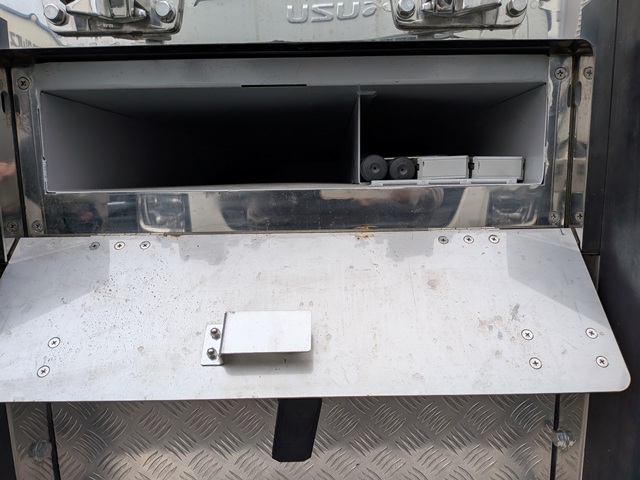 近日入庫予定！ 三菱ふそう ｽｰﾊﾟｰｸﾞﾚｰﾄ ｱﾙﾐｳｲﾝｸﾞ ﾊｲﾙｰﾌ INOMAT 防錆仕様12