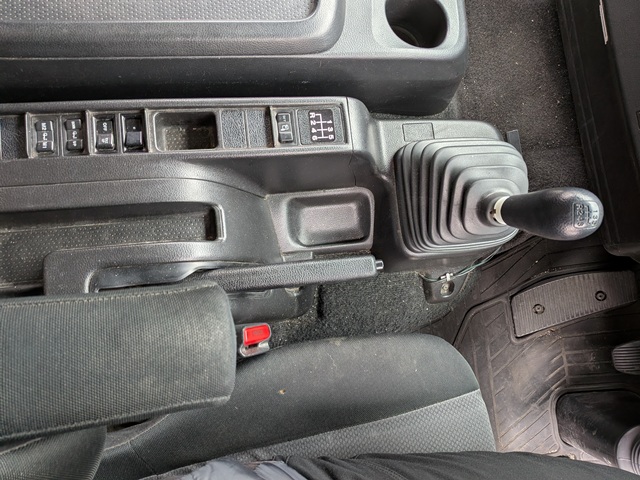 日野 ﾚﾝｼﾞｬｰ ｱﾙﾐｳｲﾝｸﾞ ﾊｲﾙｰﾌ 6MT ｴｱｻｽ13