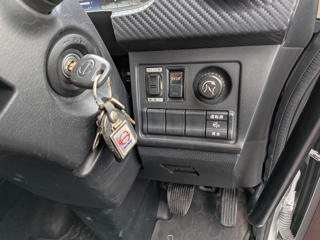 日野 ﾌﾟﾛﾌｨｱ ｱﾙﾐｳｲﾝｸﾞ ﾊｲﾙｰﾌ ﾌﾟﾛｼﾌﾄ 63千㎞17