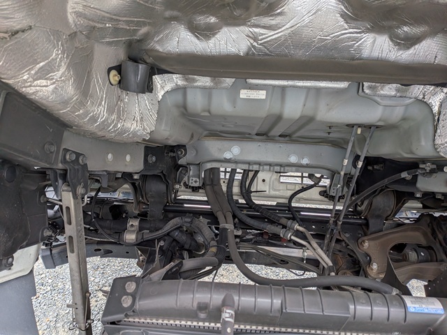 日野 ﾚﾝｼﾞｬｰ ｱﾙﾐｳｲﾝｸﾞ ﾊｲﾙｰﾌ 6MT ｴｱｻｽ18