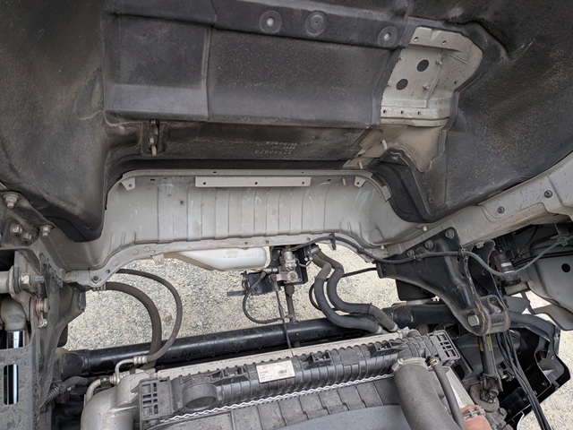 UDﾄﾗｯｸｽ ｸｵﾝ ｱﾙﾐｳｲﾝｸﾞ ﾊｲﾙｰﾌ ｴｽｺｯﾄ ｱﾙﾐﾎｲｰﾙ 防錆仕様 412千㎞17