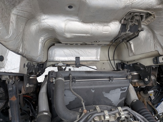 いすゞ ｷﾞｶﾞ ﾄﾗｸﾀ 7MT ｴｱｻｽ 第五輪荷重11500㎏ 400千㎞18