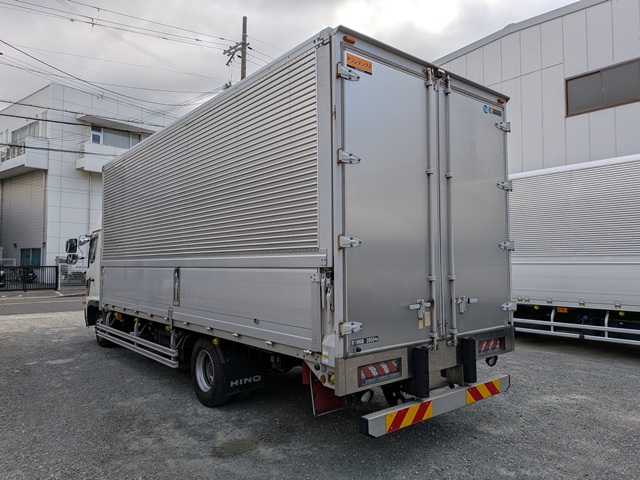 日野 ﾚﾝｼﾞｬｰ ｱﾙﾐｳｲﾝｸﾞ ﾊｲﾙｰﾌ 6MT ｴｱｻｽ4