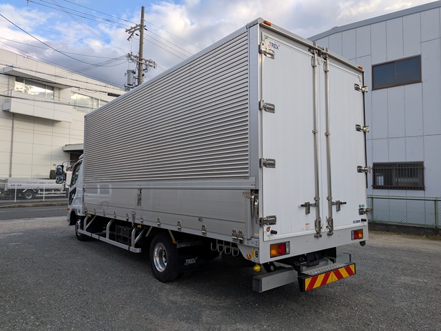 近日入庫予定！ 三菱ふそう ﾌｧｲﾀｰ ｱﾙﾐｳｲﾝｸﾞ 6MT ｴｱｻｽ 231千㎞4