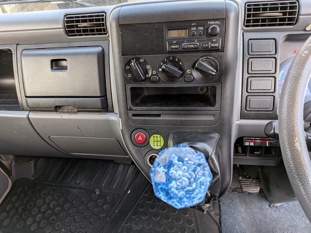 三菱 ｷｬﾝﾀｰ ｱﾙﾐﾊﾞﾝ ｻｲﾄﾞﾄﾞｱ付き 5MT 荷室高2265㎜　10