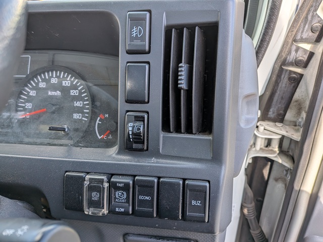 ﾏﾂﾀﾞﾀｲﾀﾝ(いすゞOEM)平ﾎﾞﾃﾞｨ 4ﾅﾝﾊﾞｰ ﾌﾙﾌﾗｯﾄﾛｰ 10尺11