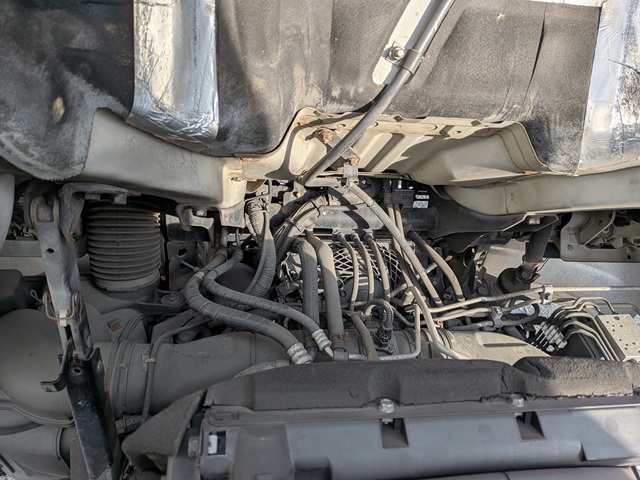 三菱 ｷｬﾝﾀｰ ｱﾙﾐﾊﾞﾝ ｻｲﾄﾞﾄﾞｱ付き 5MT 荷室高2265㎜　17