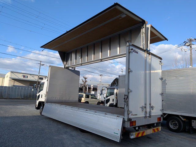 いすゞ ﾌｫﾜｰﾄﾞ ｱﾙﾐｳｲﾝｸﾞ ﾜｲﾄﾞ 6MT ﾘｰﾌｻｽ 210PS 209千㎞10