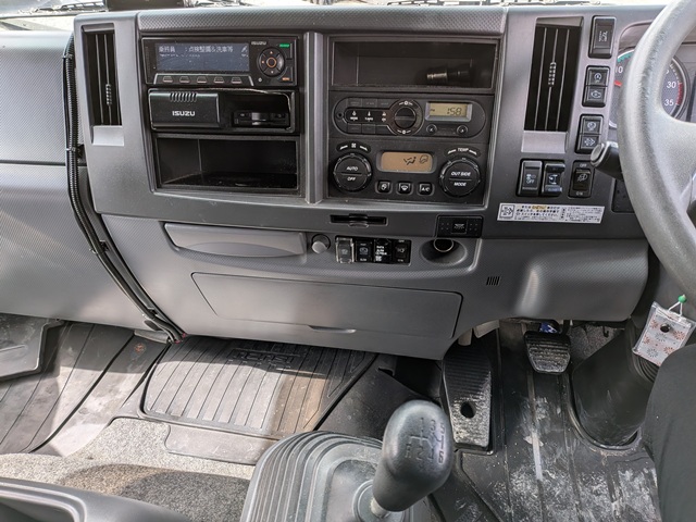 いすゞ ﾌｫﾜｰﾄﾞ ｱﾙﾐｳｲﾝｸﾞ ﾜｲﾄﾞ 6MT ﾘｰﾌｻｽ 371千㎞10