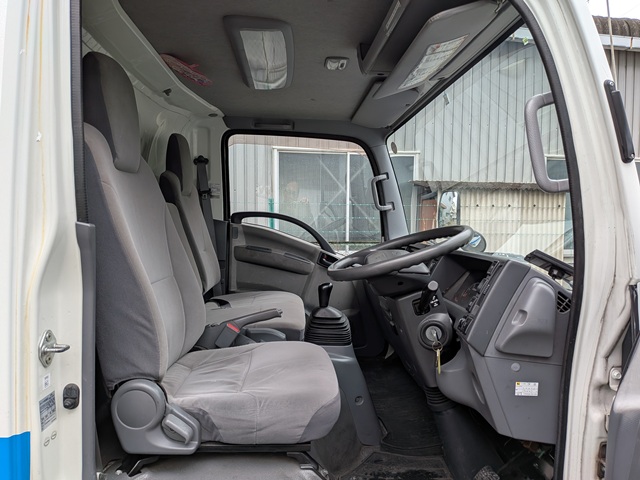 近日入庫予定！ いすゞ ｴﾙﾌ ｱﾙﾐｳｲﾝｸﾞ/ｻｲﾄﾞﾄﾞｱ 6MT ﾜｲﾄﾞ ﾛﾝｸﾞ 　9