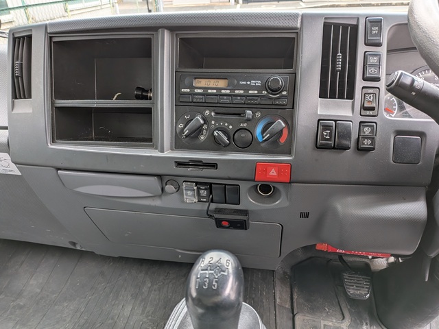 近日入庫予定！ いすゞ ｴﾙﾌ ｱﾙﾐｳｲﾝｸﾞ/ｻｲﾄﾞﾄﾞｱ 6MT ﾜｲﾄﾞ ﾛﾝｸﾞ 　11