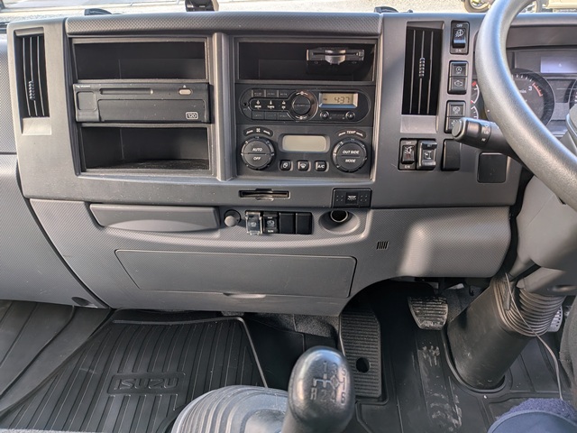 いすゞ ﾌｫﾜｰﾄﾞ ｱﾙﾐｳｲﾝｸﾞ ﾜｲﾄﾞ 6MT ﾘｰﾌｻｽ 210PS 209千㎞14