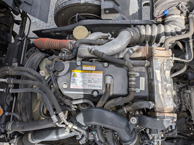 いすゞ ﾌｫﾜｰﾄﾞ ｱﾙﾐｳｲﾝｸﾞ ﾜｲﾄﾞ 6MT ﾘｰﾌｻｽ 371千㎞15