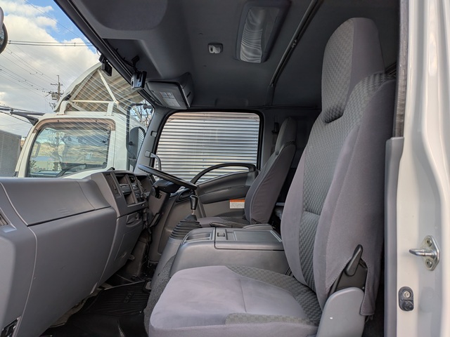 いすゞ ﾌｫﾜｰﾄﾞ ｱﾙﾐｳｲﾝｸﾞ ﾜｲﾄﾞ 6MT ﾘｰﾌｻｽ 210PS 209千㎞17