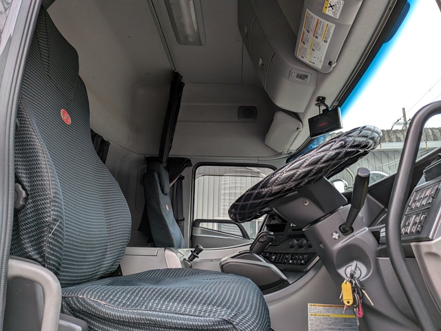 近日入庫予定！UDﾄﾗｯｸｽ ｸｵﾝ 格納PG付きｱﾙﾐｳｲﾝｸﾞ ﾊｲﾙｰﾌ ｴｽｺｯﾄ ｱﾙﾐﾎｲｰﾙ ﾒｯｷ多数 車検付き(令和8年9月25日)19