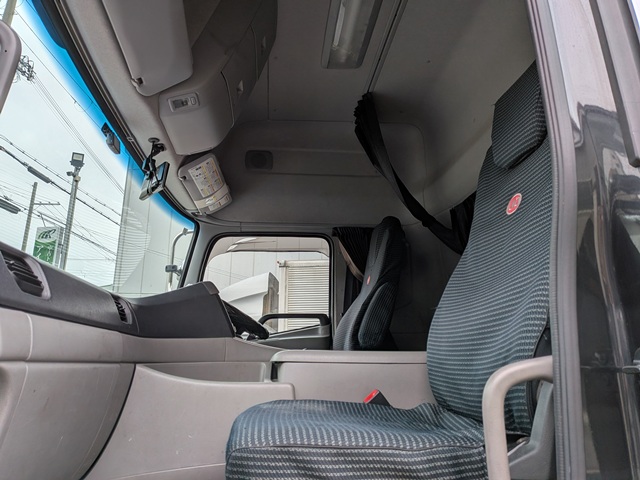 近日入庫予定！UDﾄﾗｯｸｽ ｸｵﾝ 格納PG付きｱﾙﾐｳｲﾝｸﾞ ﾊｲﾙｰﾌ ｴｽｺｯﾄ ｱﾙﾐﾎｲｰﾙ ﾒｯｷ多数 車検付き(令和8年9月25日)25