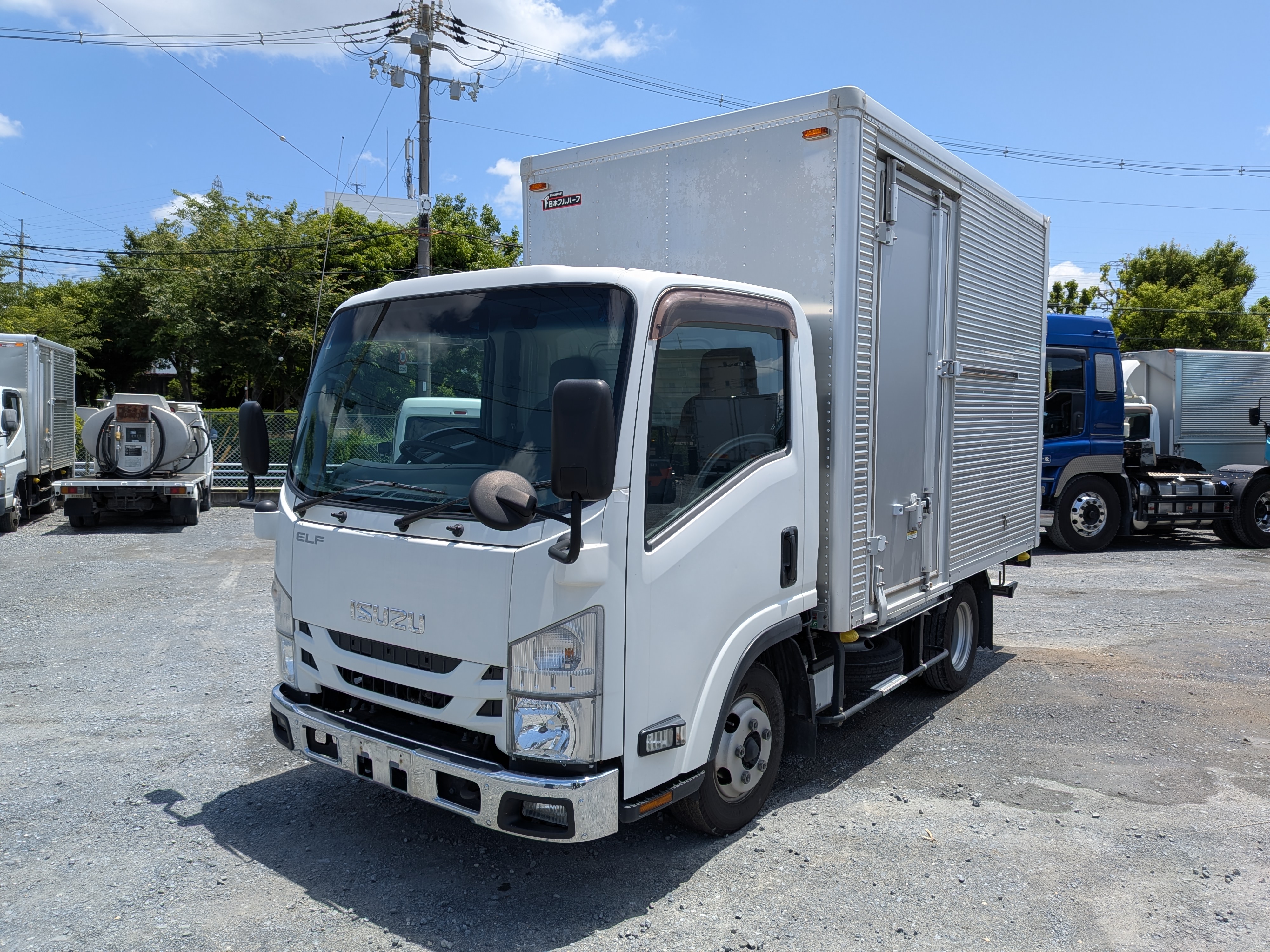 近日入庫予定！ いすゞ/ｴﾙﾌ ｱﾙﾐﾊﾞﾝ/ｻｲﾄﾞﾄﾞｱ付き 標準幅 10尺 ｽﾑｰｻｰEx 車検付き(R8年10月29日)1