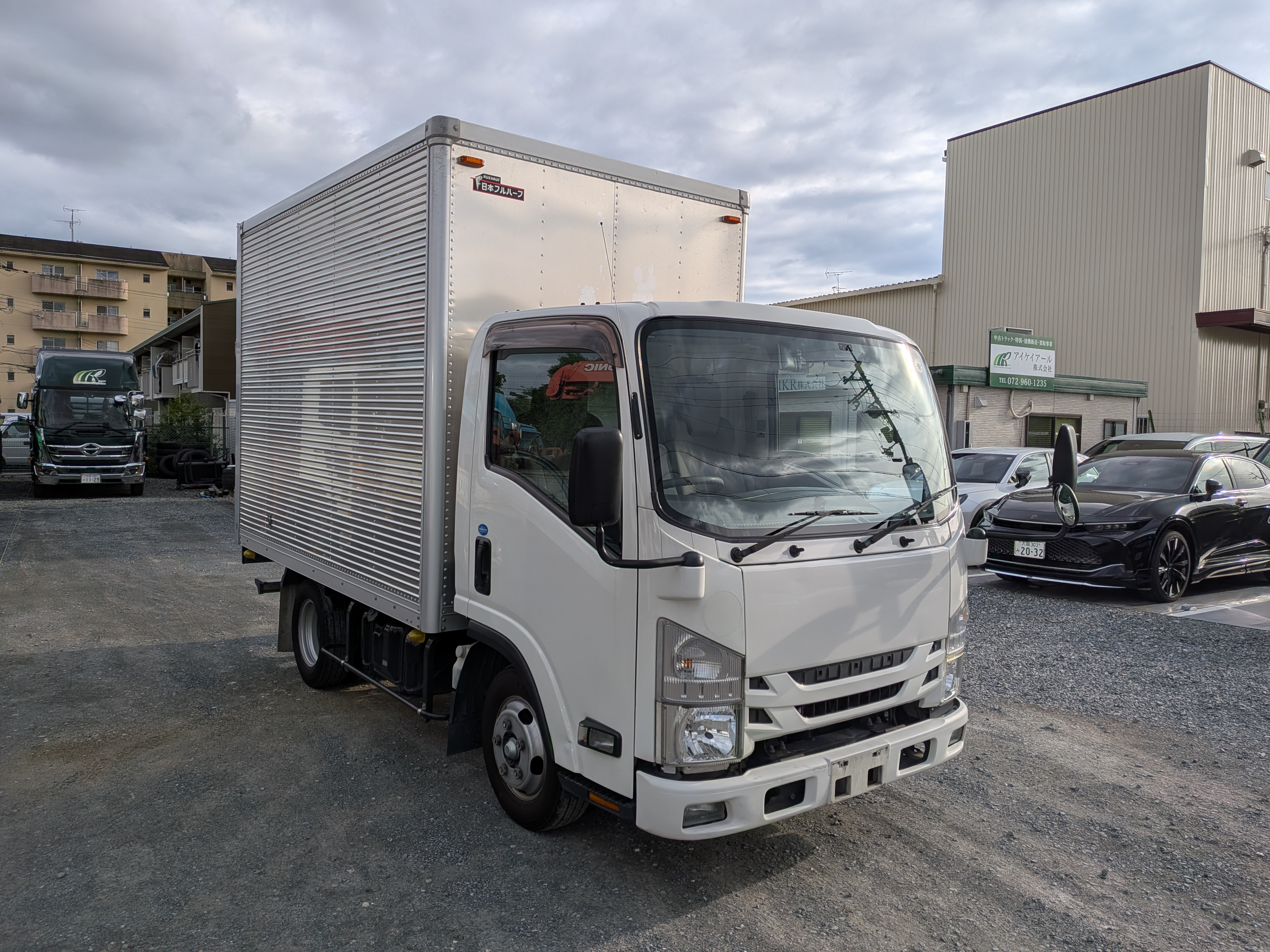 いすゞ ｴﾙﾌ ｱﾙﾐﾊﾞﾝ 標準幅 10尺 ｽﾑｰｻｰEx 車検付き(令和9年2月2日)3