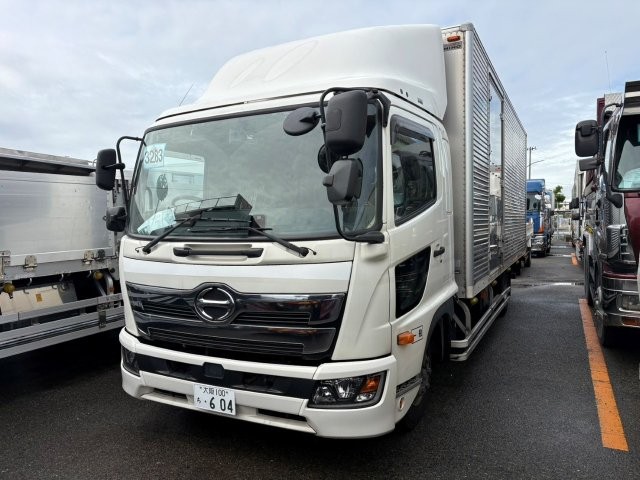 日野 ﾚﾝｼﾞｬｰ ﾊﾈｱｹﾞPG付きｱﾙﾐﾊﾞﾝ /ｻｲﾄﾞﾄﾞｱ付き ｴｱｻｽ ﾜｲﾄﾞ 6MT 車検付き(R9.1.8)1
